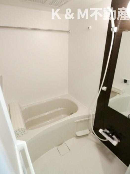 dearestⅢの浴室|落ち着いた空間のお風呂です