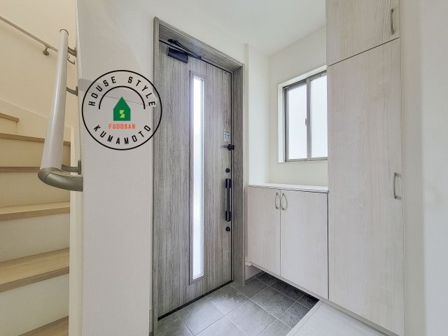 熊本市南区出仲間3丁目第1-2棟（2号棟）　の防犯設備|二重ロックでしっかり防犯対策ができます。