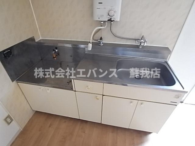 【キッチン】 | プレジール寿 | コンパクトなキッチンで掃除もラクラク