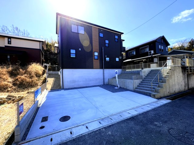 京地4丁目新築一戸建