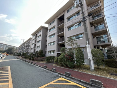 【外観】 | 泉北鴨谷台第一次住宅 壱八号棟