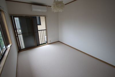 【洋室】 | 森テラスハウス東側