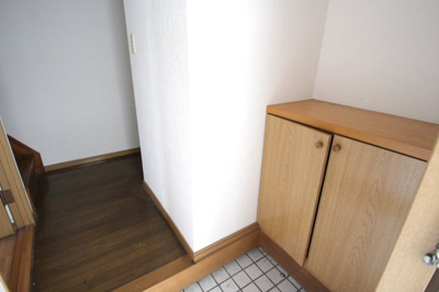 【玄関】 | 森テラスハウス東側