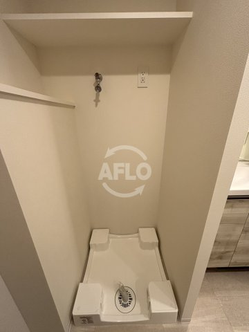 コンフォリア・リヴ本町WEST　Qの洗面所|コンフォリア・リヴ本町WEST Q　洗濯機置き場