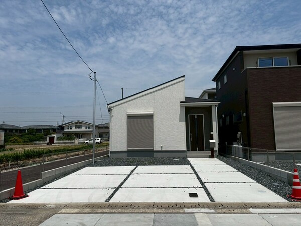 リーブルガーデン碧南第59三宅町　全4棟　新築戸建