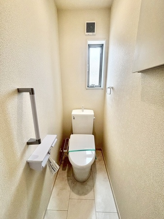 リーブルガーデン碧南第59三宅町　全4棟　新築戸建のトイレ