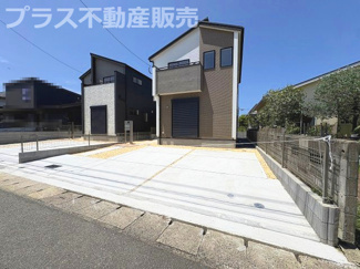 【外観】 | 現地写真。プラス不動産販売なら、現場の全ての棟をまとめてご見学頂けます。