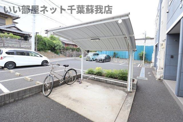 ワンダーランドの駐車場|駐輪場