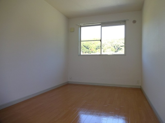 クオーレの洋室|洋室（北側）