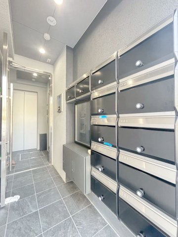 「防音マンション」VORT 白山レジデンスのエントランス|毎日通るエントランスはこのようになっています