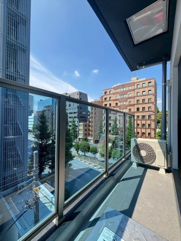 「防音マンション」VORT 白山レジデンスのバルコニー|お洗濯にも便利なバルコニー付き