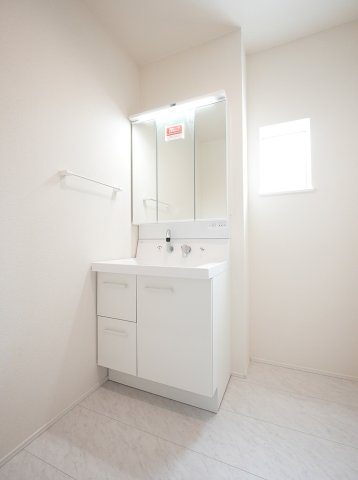 【独立洗面台】 | リナージュ熊本市南区御幸笛田1丁目24-1期　2号棟