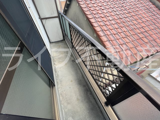 ロイヤル客坊町のバルコニー|陽当たり良好なバルコニーです