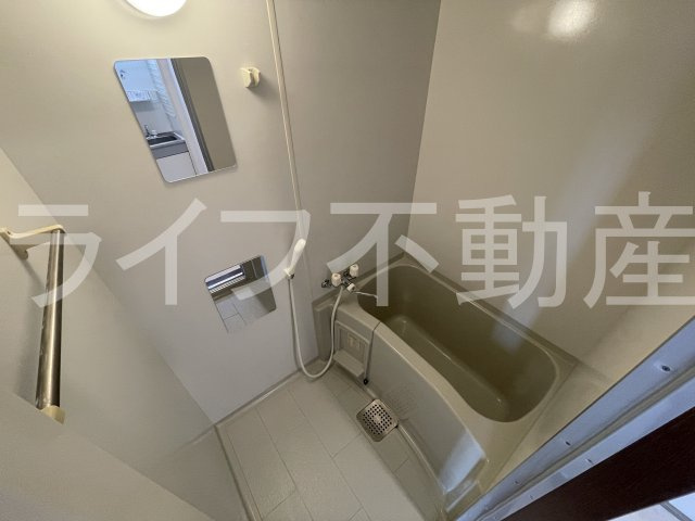 ロイヤル客坊町の浴室|日々の疲れを癒すお風呂付です