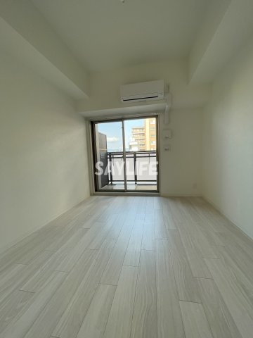 アドバンス大阪リーヴァの居間・リビング