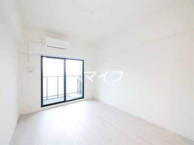 【洋室】 | S-RESIDENCE三国WEST