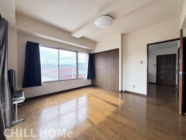 クリスタル童夢の居間・リビング|他社様掲載物件もまとめてご紹介、ご案内可能です(^^)/