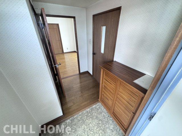 クリスタル童夢の玄関|他社様掲載物件もまとめてご紹介、ご案内可能です(^^)/