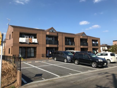 【外観】 | ルミエール | 外観写真（昼）