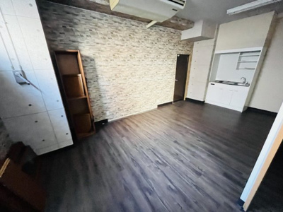 【内装】プロビデンスサーリII