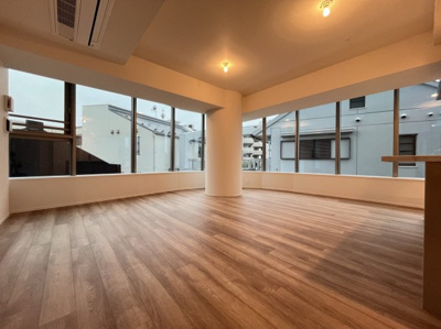 【居間・リビング】パークコート覚王山山門町