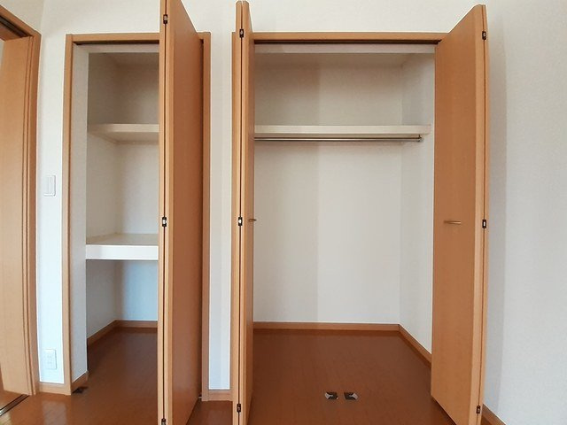 クロシェットⅡの収納|収納があります