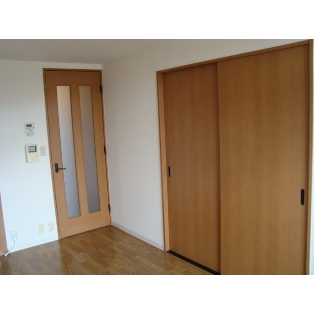 ルミナスコートの居間・リビング