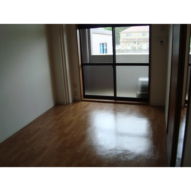 ルミナスコートの居間・リビング