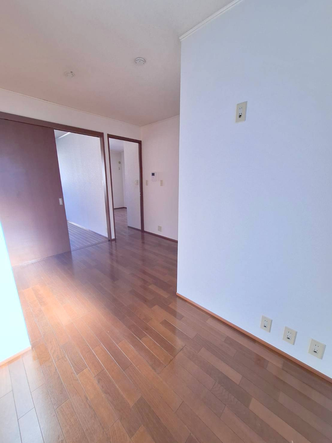 ＭＩ・ＣＡＳＡ（ミ・カサ）の洋室