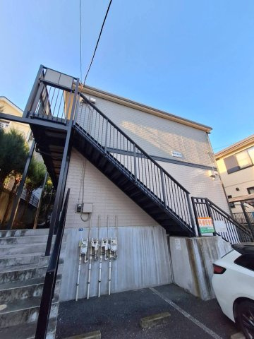 ＭＩ・ＣＡＳＡ（ミ・カサ）のキッチン|窓のある明るいキッチン