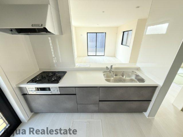 リーブルガーデン丸亀市飯山町第三のキッチン|使いやすいキッチンです