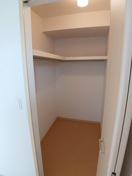 フォルトグランデ　Ⅲの収納