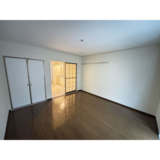 鼻高フラットAの居間・リビング