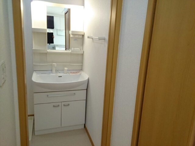 フォレスタ・高松　Ⅱの洗面所