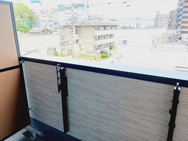 ラ　ルーチェ　ゼロのバルコニー|広々としたバルコニーです
