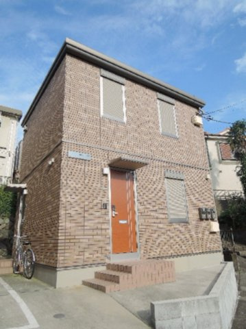 Ｅｍｙ　Ｃｏｕｒｔ　Ｂの外観