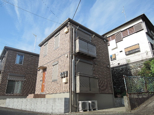 Ｅｍｙ　Ｃｏｕｒｔ　Ｂの外観