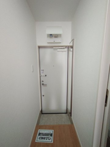 (仮称)キャメル北越谷8の玄関|シンプルで使いやすい玄関です