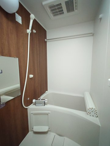 (仮称)キャメル北越谷8の浴室|ゆったり過ごせるお風呂です