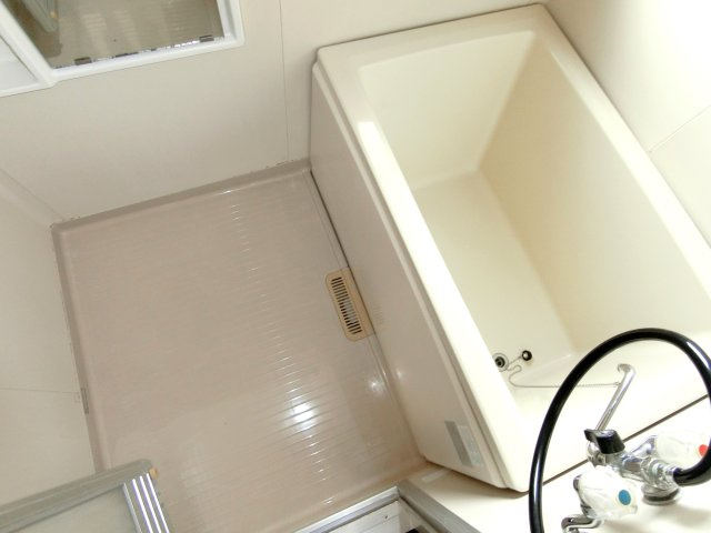 シティハイム今関Cの浴室