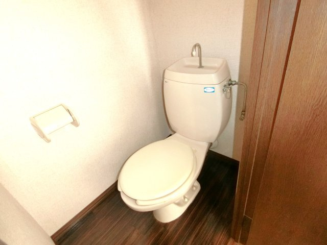 シティハイム今関Cのトイレ