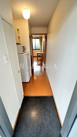 レオパレスアサクラⅢの玄関