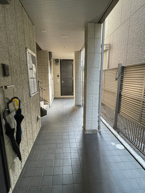 イデアルアパートメント北沢のロビー|共用スペース