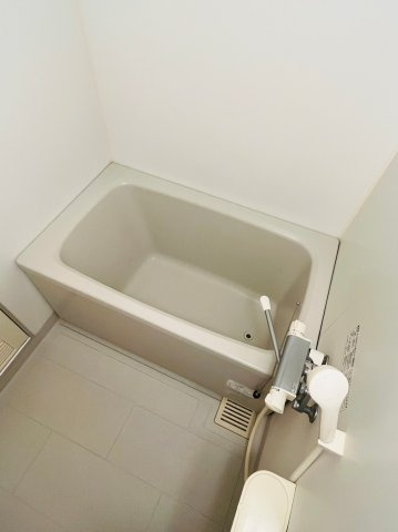 ＨＥＲＢＥ庄内通の浴室