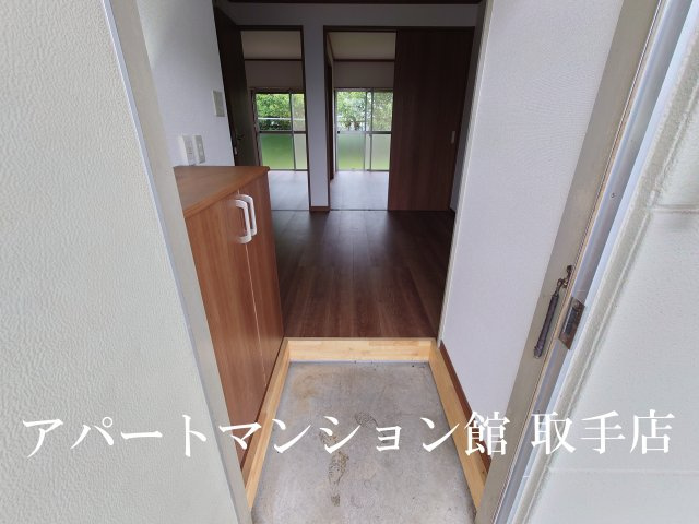 稲葉コーポの玄関