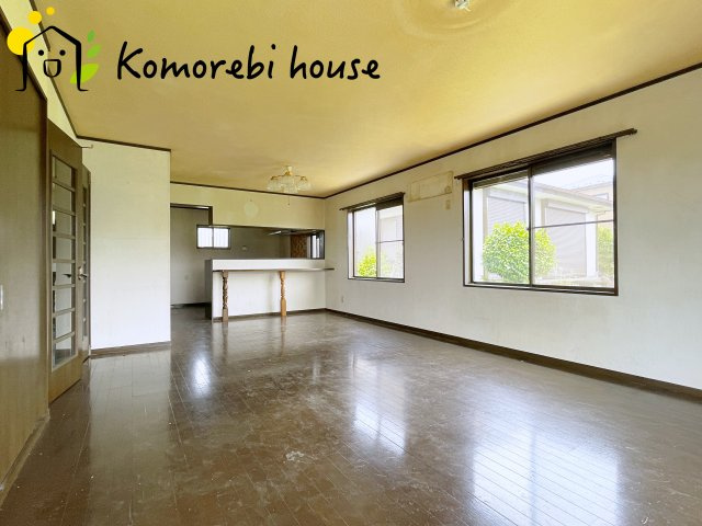 さいたま市西区清河寺　中古一戸建ての居間・リビング|リビングです