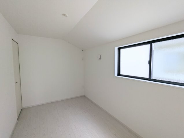 瀬戸市八幡台1期の洋室