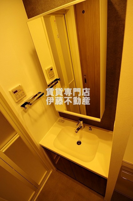 ルネフラッツ浄心の独立洗面台