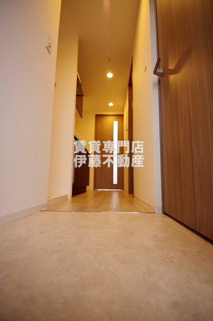 ルネフラッツ浄心の玄関