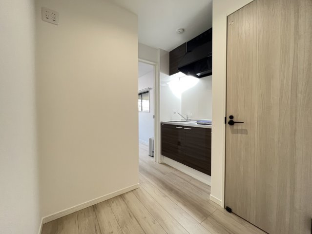 MELDIA長瀬の玄関